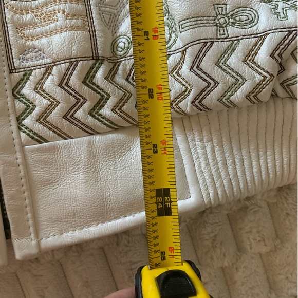 Vintage Leather Jacket - Picture 11 of 13